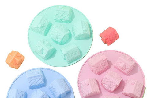 How much do you know about silicone cake molds?