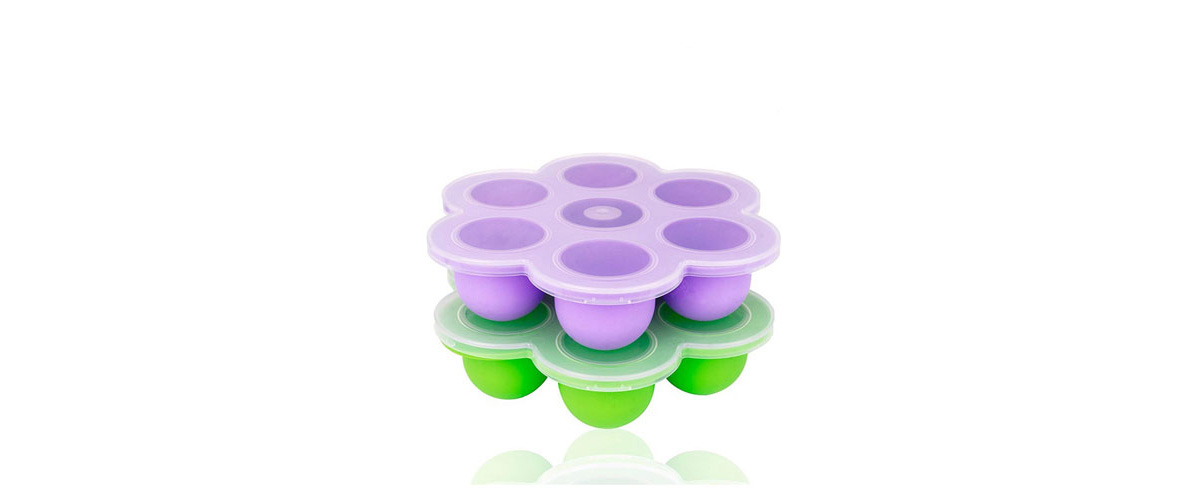 silicone-ice-cube-trays-with-lids