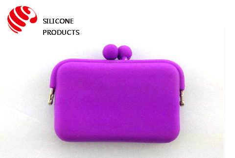 Here she comes,here comes the lovely Silicone wallet